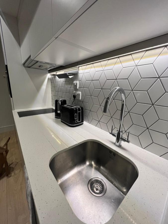 Aeropartment & Aerotel, London Heathrow Airport, Terminal 4, Ev Stations & Cheap Parking On Site! Hillingdon Zewnętrze zdjęcie