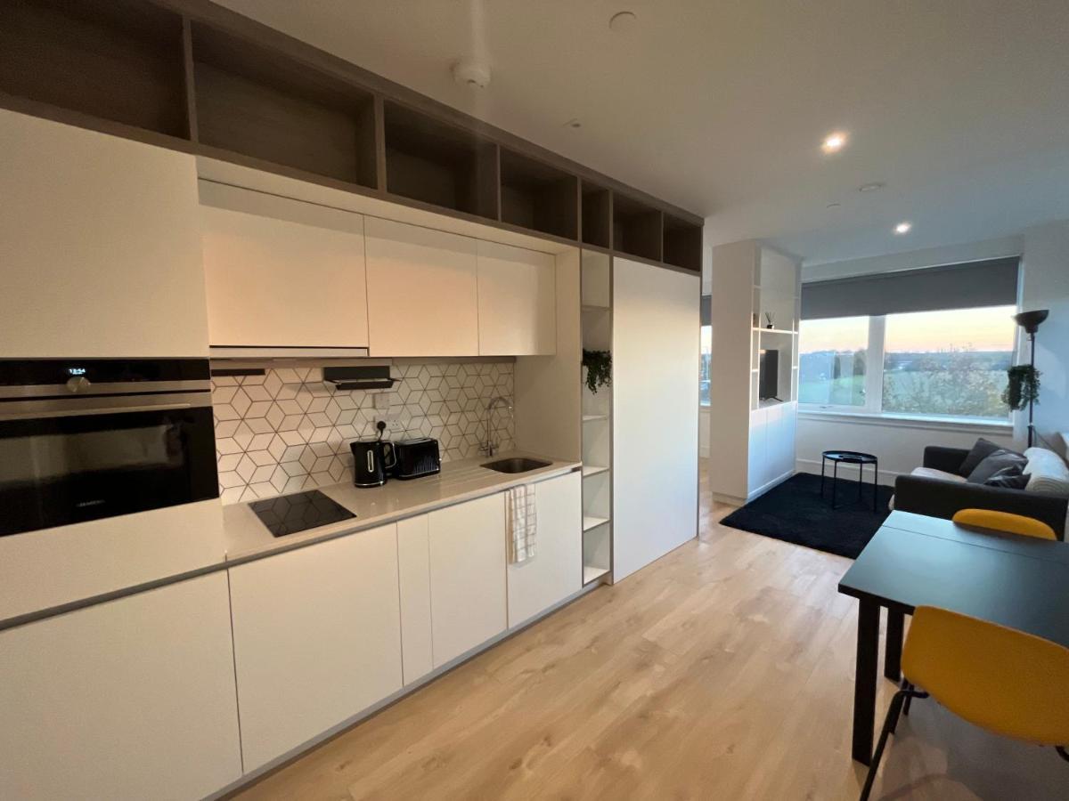 Aeropartment & Aerotel, London Heathrow Airport, Terminal 4, Ev Stations & Cheap Parking On Site! Hillingdon Zewnętrze zdjęcie