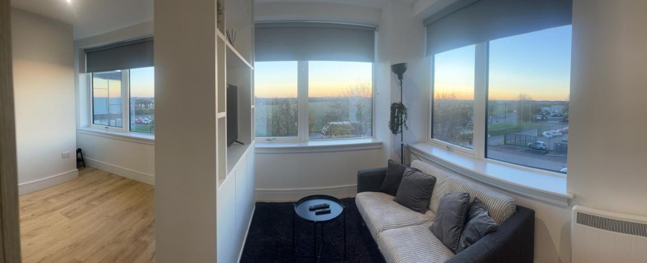 Aeropartment & Aerotel, London Heathrow Airport, Terminal 4, Ev Stations & Cheap Parking On Site! Hillingdon Zewnętrze zdjęcie